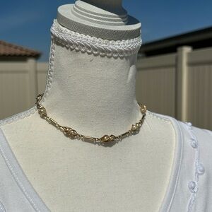 Elegant Gold toned Women's Necklace has flaws